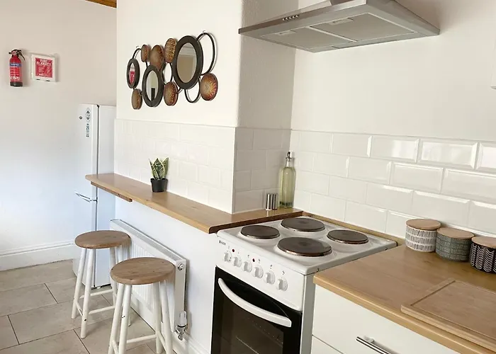 The Neville - Quaint Victorian With Free Parking Apartament York