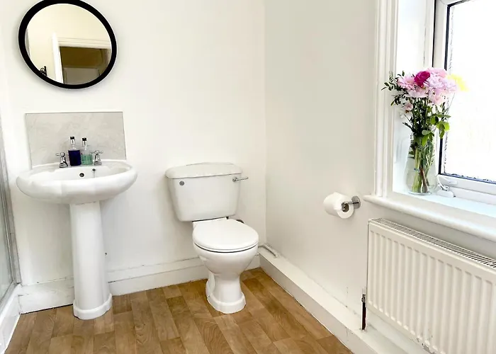 The Neville - Quaint Victorian With Free Parking * York