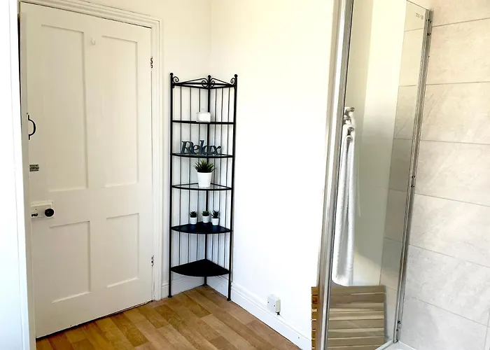 The Neville - Quaint Victorian With Free Parking Apartament York