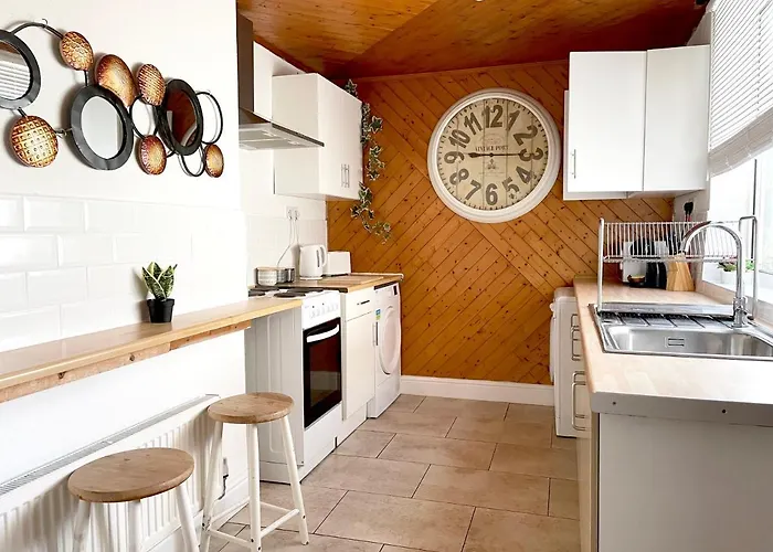 The Neville - Quaint Victorian With Free Parking * York