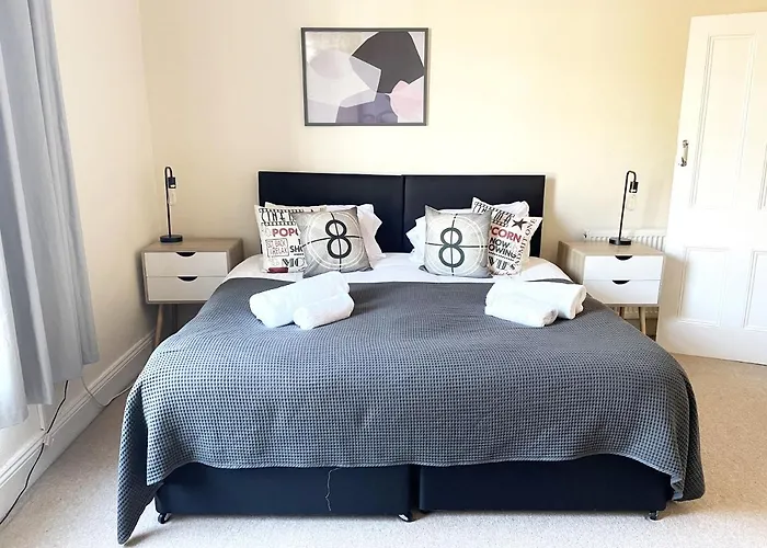 Apartament The Neville - Quaint Victorian With Free Parking