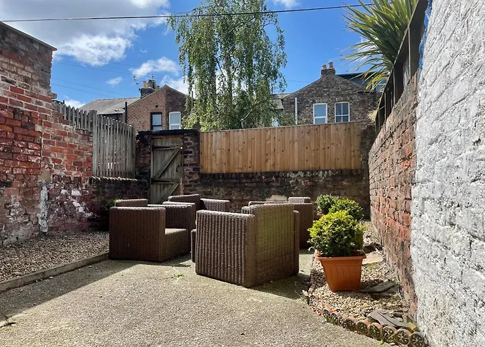 Apartament The Neville - Quaint Victorian With Free Parking