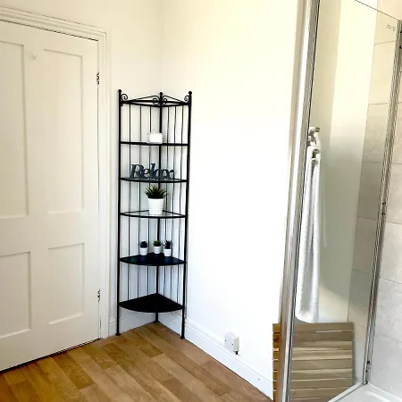 The Neville - Quaint Victorian With Free Parking Apartment York